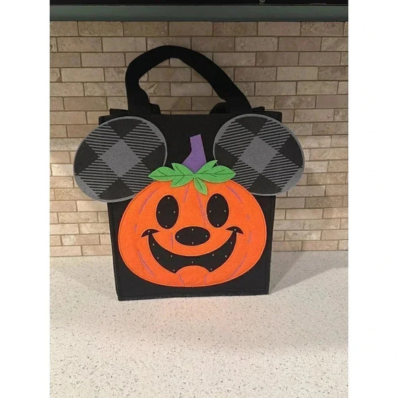 Disney Other - DISNEY DISNEYLAND MICKEY HALLOWEEN candy bag  bv